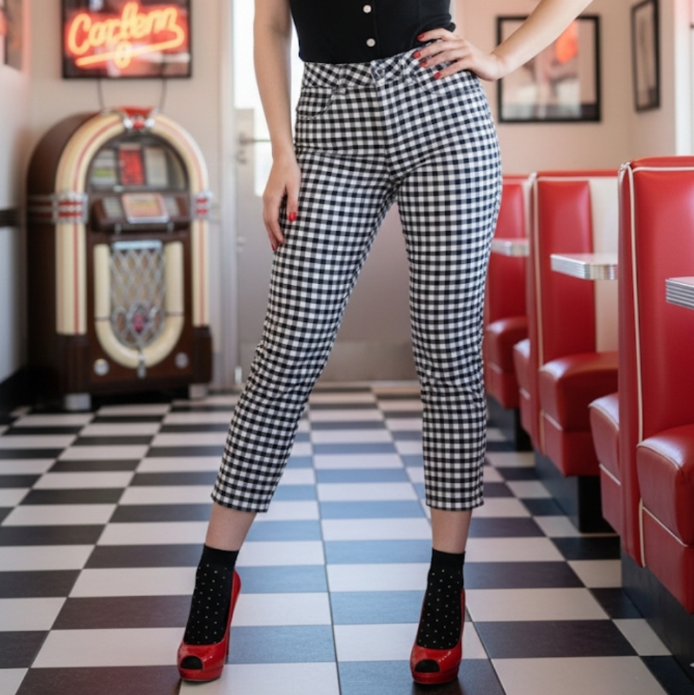 Guess Vintage Checkered Pants 26 Black & White